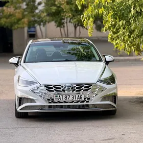 Hyundai Sonata 2021