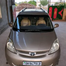 Toyota Sienna 2008
