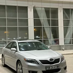 Toyota Camry 2011