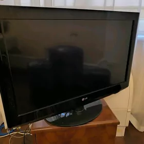 Телевизор LG 32"