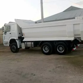 Howo Sinotruk 2011