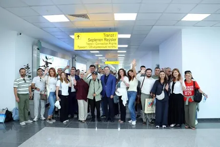 Аваза начала принимать первых зарубежных участников форума LLDC 3