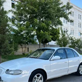 Hyundai Sonata 1998