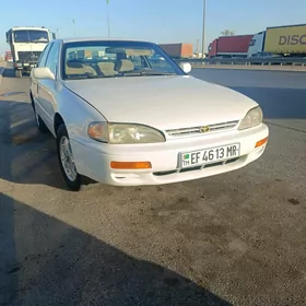 Toyota Camry 1995