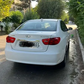 Hyundai Elantra 2010