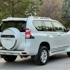 Toyota Land Cruiser Prado 2015