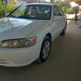 Toyota Camry 2000