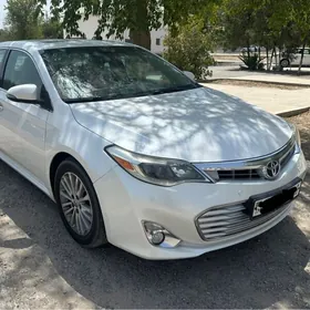 Toyota Avalon 2013