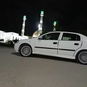 Opel Astra 2001
