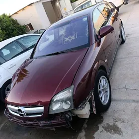 Opel Signum 2005