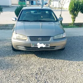 Toyota Camry 1998