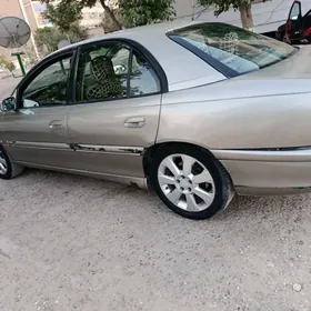 Opel Omega 1996