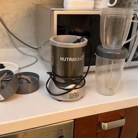 Блендер NUTRIBULLET