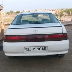 Toyota Cresta 1993