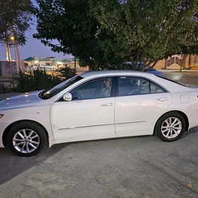 Toyota Camry 2011