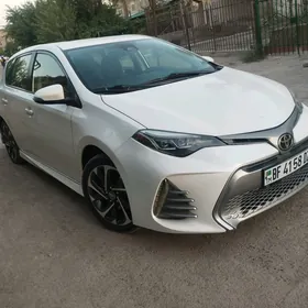 Toyota Corolla iM 2017