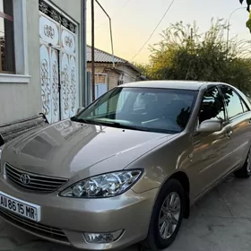 Toyota Camry 2003