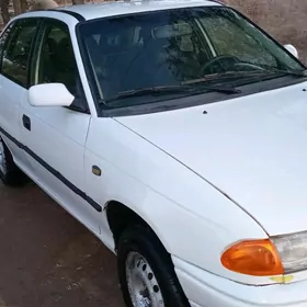 Opel Astra 1996