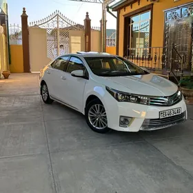 Toyota Corolla 2015