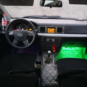 Opel Vectra 2005