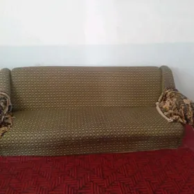 Satlyk diwan