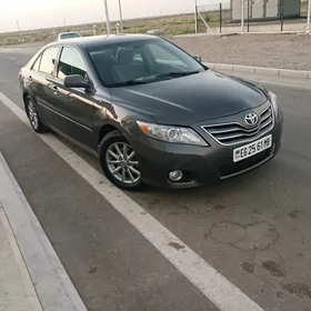 Toyota Camry 2010