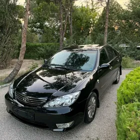 Toyota Camry 2003