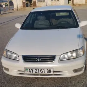 Toyota Camry 1998