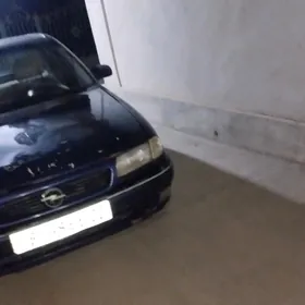 Opel Astra 1992