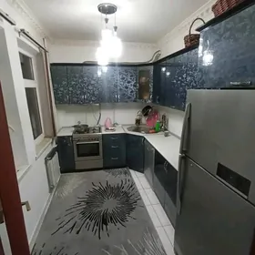 8 MKR 5/4 etažy 3 kom