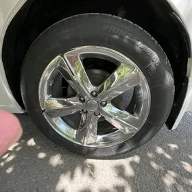 corolla diska pokryşka