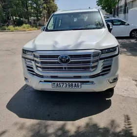 Toyota Land Cruiser 2022