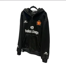 зипка Balenciaga