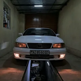 Nissan Maxima 1995