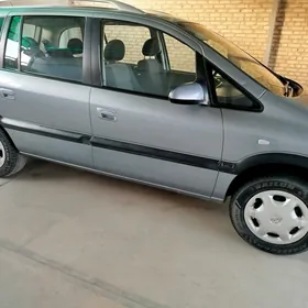 Opel Zafira 2003