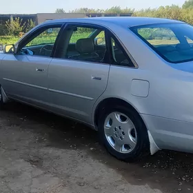 Toyota Avalon 2004