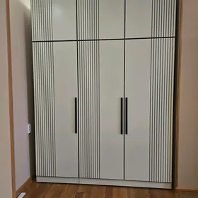  MEBEL  SFANER 