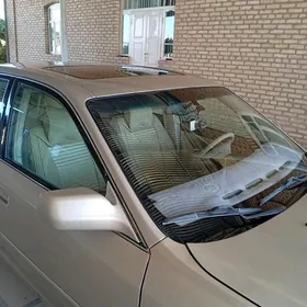 Toyota Avalon 2001