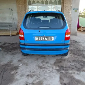 Opel Zafira 2001