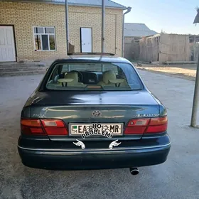 Toyota Avalon 1999