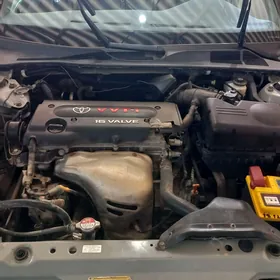 Toyota Camry 2005