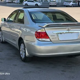 Toyota Camry 2003