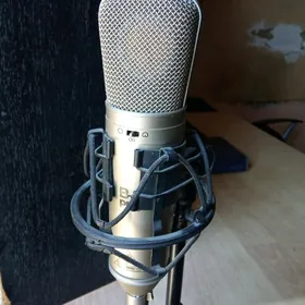 studio mikrafon B2