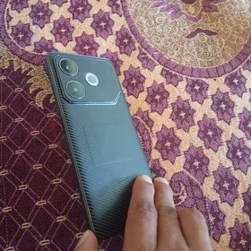 Tecno pova 6 neo