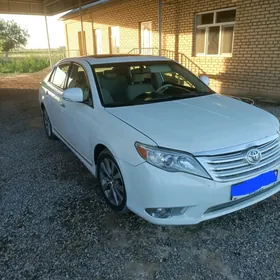 Toyota Avalon 2011