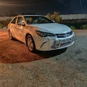 Toyota Camry 2016