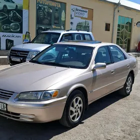 Toyota Camry 1998