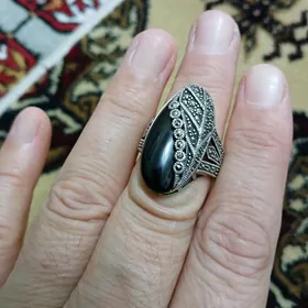 Gadym kümüş yuzuk