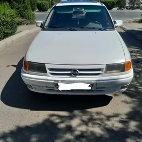 Opel Astra 1992