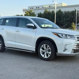 Toyota Highlander 2018